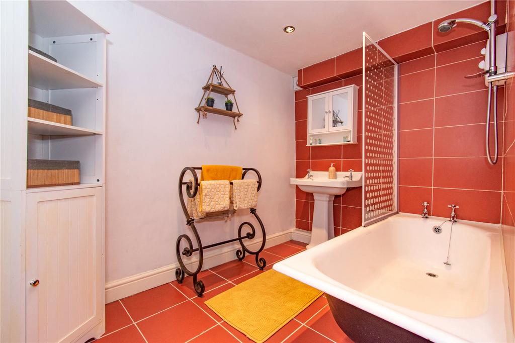 Annexe Bathroom