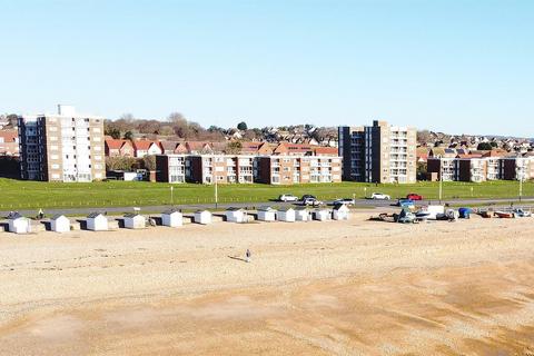 2 bedroom flat for sale, Sutton Place, Bexhill-On-Sea