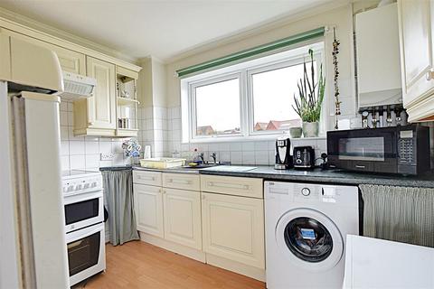 2 bedroom flat for sale, Sutton Place, Bexhill-On-Sea