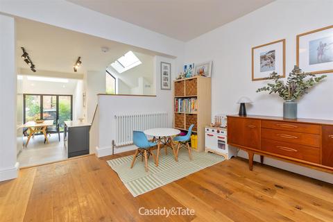 3 bedroom terraced house for sale, Kimberley Road, St. Albans