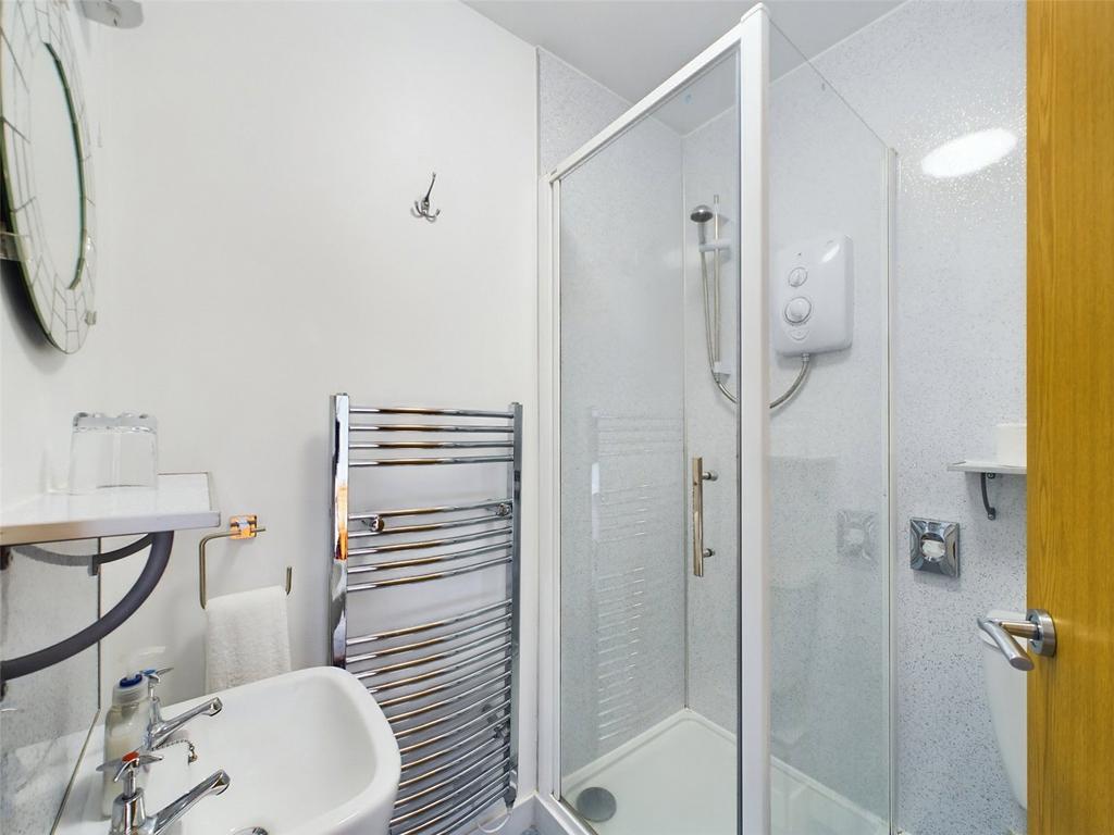 Ensuite