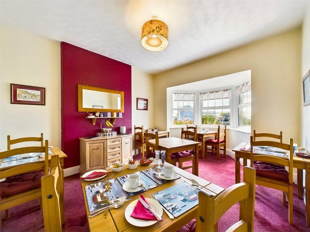 Guest Breakfast Room