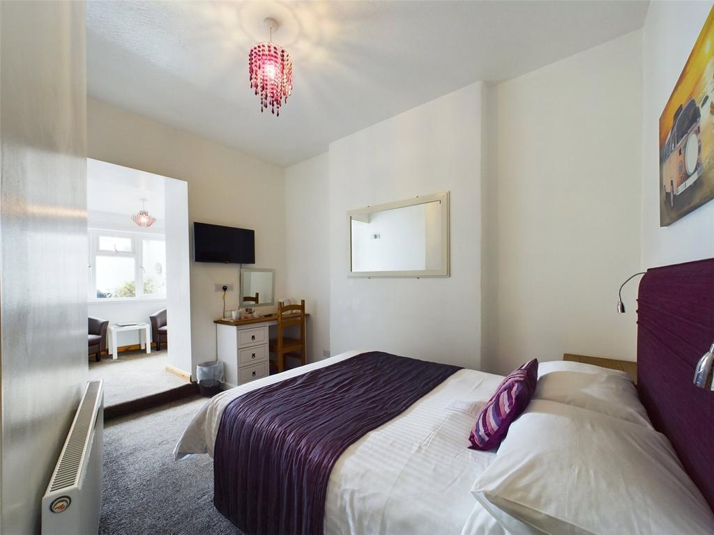 Bed 1
