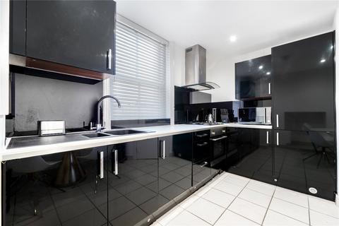 2 bedroom apartment for sale, Queen's Club Gardens, London, W14