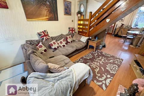 3 bedroom terraced house for sale, Hawthorne Street, Leicester