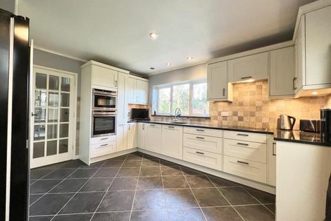 5 bedroom house to rent, Berwick Lane, Lympne, Hythe