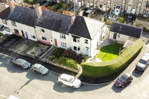 Fourlands Road, Idle, Bradford