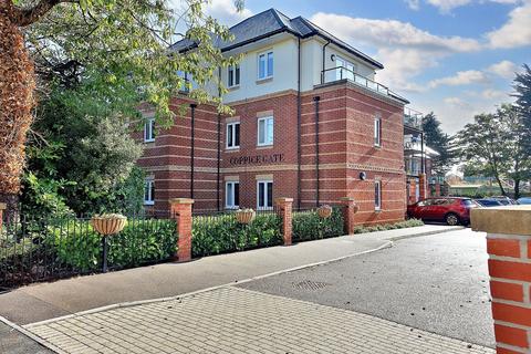 2 bedroom flat for sale, Beaulieu Road, Dibden Purlieu, SO45