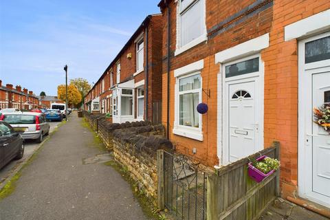 35 Ealing Avenue, Nottingham, NG6 0BB