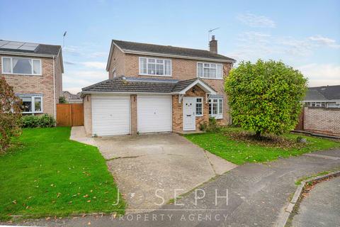 4 bedroom detached house for sale, Thorney Road, Capel St. Mary, IP9