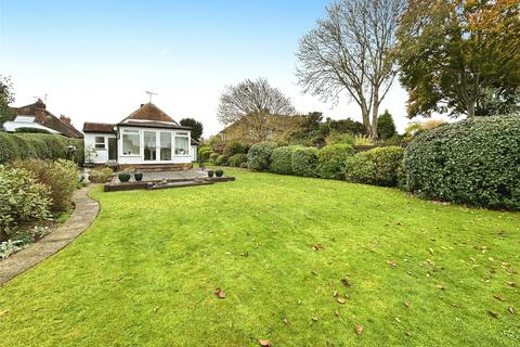 3 bedroom bungalow for sale, Pinkneys Road, Berkshire SL6