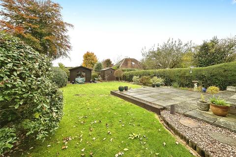 3 bedroom bungalow for sale, Pinkneys Road, Berkshire SL6