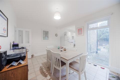 2 bedroom terraced house for sale, Eleanor Road, London, N11