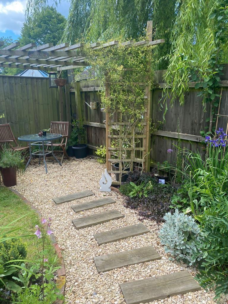Afon, Kimpton - Pergola &amp; Seating area.jpg
