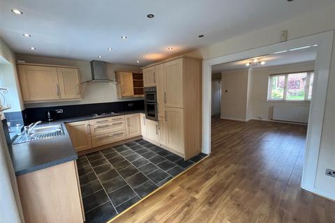 3 bedroom house to rent, Tudor Green, Wilmslow