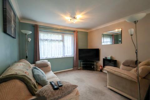 3 bedroom terraced house for sale, Wittering Road, Lordshill, Southampton