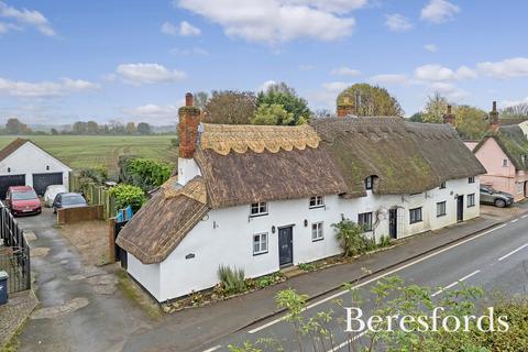 2 bedroom end of terrace house for sale, The Street, High Roding, CM6