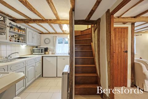 2 bedroom end of terrace house for sale, The Street, High Roding, CM6