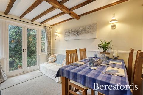 2 bedroom end of terrace house for sale, The Street, High Roding, CM6
