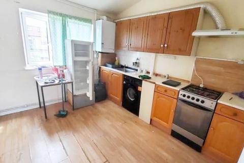 1 bedroom flat to rent, Elder House, IG3