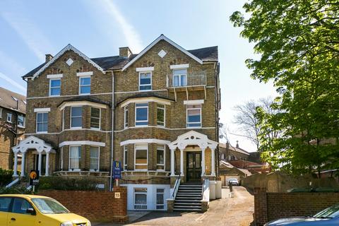 1 bedroom flat to rent, Kew Gardens Road, Kew, Richmond, Surrey TW9