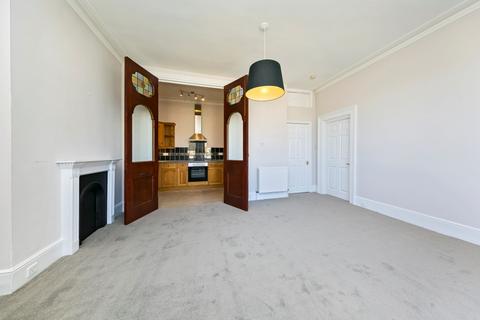 1 bedroom flat to rent, Kew Gardens Road, Kew, Richmond, Surrey TW9