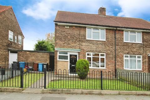 2 bedroom semi-detached house for sale, Staveley Road, Hull