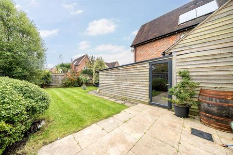 3 bedroom semi-detached house for sale, Windmill Mews, Barnham