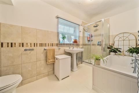 5 Austin Road, Orpington, BR5 2BT