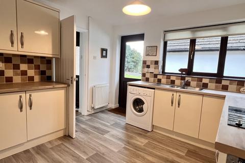 6 Brodulais, Llanwrda, SA19 8AF
