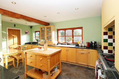 5 bedroom detached house for sale, Hill Bottom, Whitchurch Hill