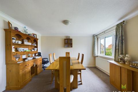 3 bedroom detached bungalow for sale, Pyms Road, Wem