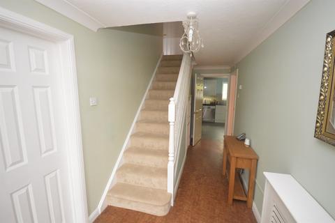 5 bedroom detached house for sale, Bridport Way, Braintree, CM7