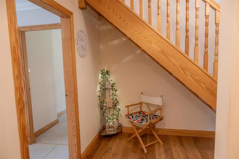 8 Osprey Road, Fowlis, Dundee, DD2 5GA