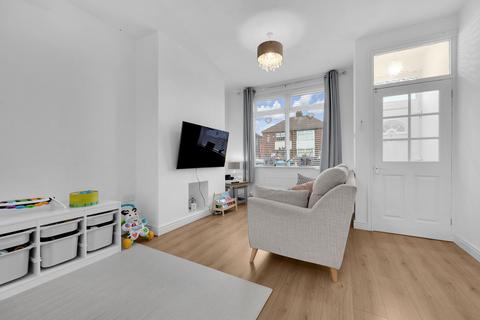 28 Hale Road, Widnes, WA8 8SA