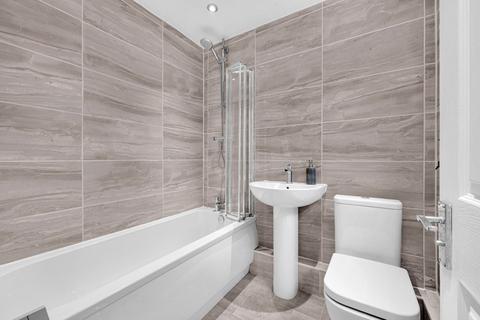 28 Hale Road, Widnes, WA8 8SA