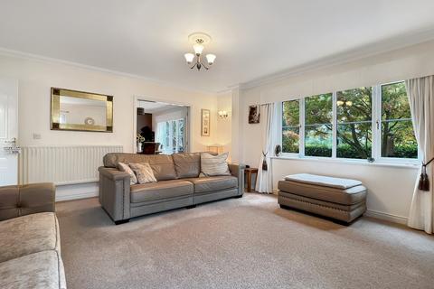 4 bedroom detached house for sale, Gainsborough Road, Braintree, CM77