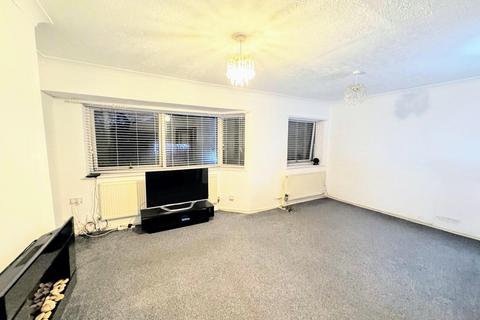 2 bedroom flat to rent, Hughes Avenue , Prescot L35