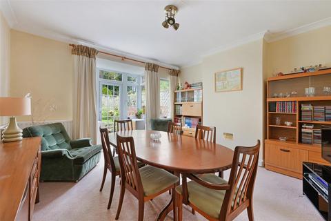 3 bedroom semi-detached house for sale, Pine Walk, Banstead