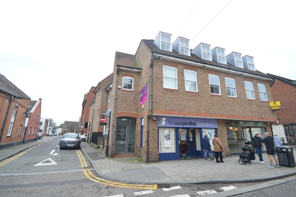 Moulsham Street, Chelmsford, Essex, CM2 0 HY