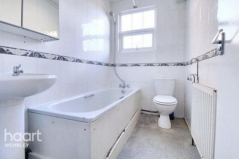 2 bedroom maisonette for sale, Harrow