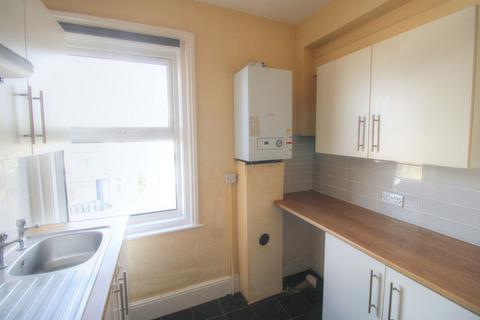 2 bedroom apartment to rent, Seaside, Eastbourne BN22