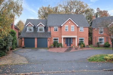 4 bedroom detached house for sale, Teasel Way, Claines, Worcester, WR3 7LD