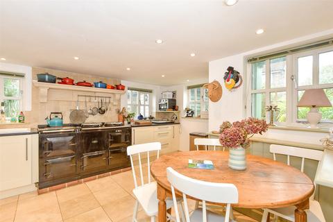 3 bedroom end of terrace house for sale, Fitzalan Road, Arundel, West Sussex