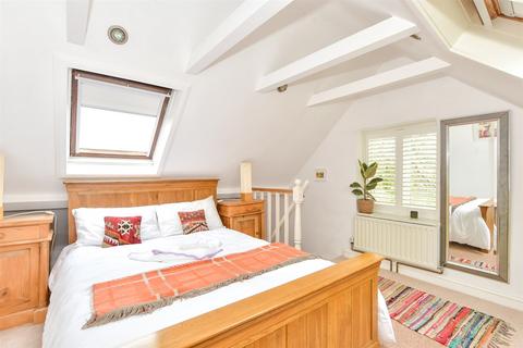 3 bedroom end of terrace house for sale, Fitzalan Road, Arundel, West Sussex