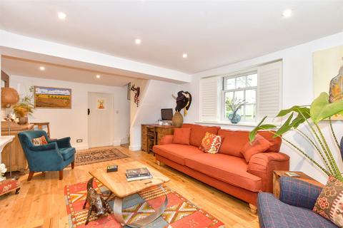 3 bedroom end of terrace house for sale, Fitzalan Road, Arundel, West Sussex