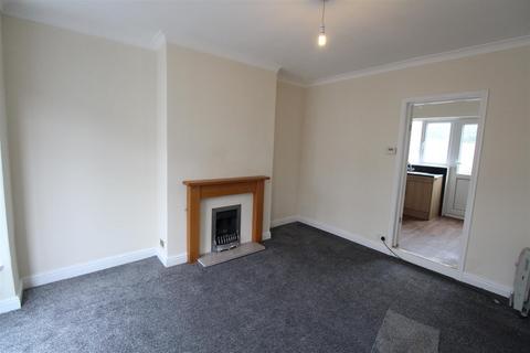 2 bedroom terraced house to rent, Whitby Street, Hull