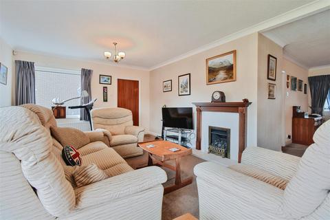 3 bedroom house for sale, Derwent Drive, Wheldrake