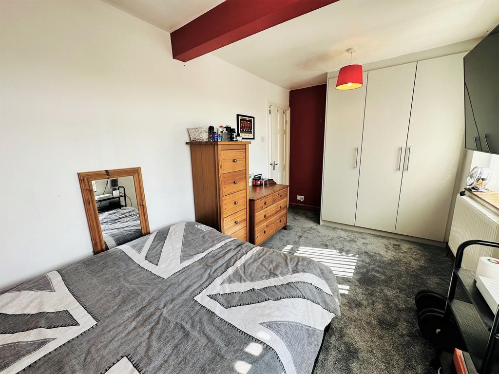 BED 3.jpg