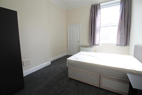 2 bedroom apartment to rent, Erskine Chambers, Newcastle Upon Tyne